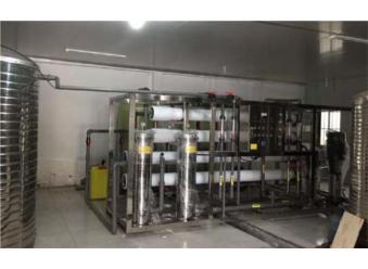 新郑水厂桶装水设备购买安装案例